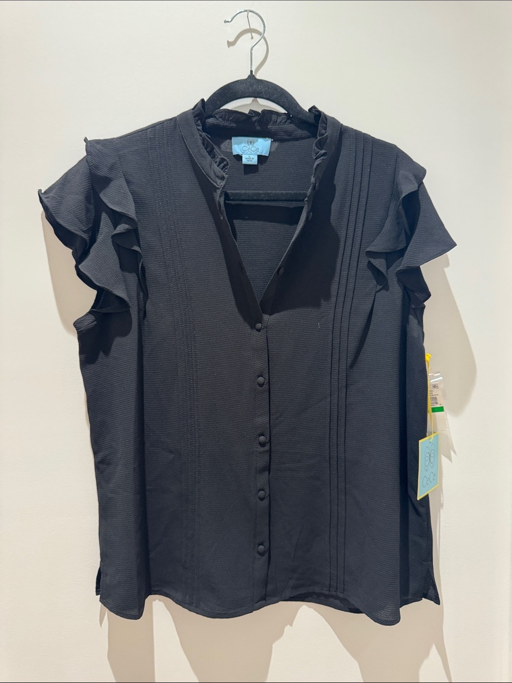 CeCe Black Ruffle Cap-Sleeve Button Down Blouse